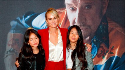 GALA VIDEO – PHOTO – Laeticia Hallyday : sa fille Joy, jeune pilote en herbe.