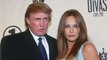 GALA VIDEO - Le saviez-vous ? Des photos nues de Melania Trump ont été offertes aux invités de son mariage