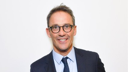 GALA VIDEO - Julien Courbet en deuil, il annonce la mort de sa mère : « Alzheimer a gagné " (1)