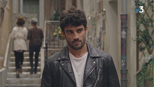 GALA VIDÉO - Plus belle la vie : qui est Simon Ehrlacher, le nouveau beau gosse de la série ?