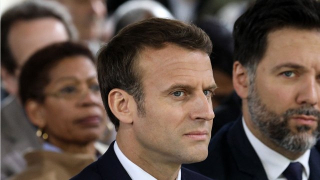 GALA VIDEO - « C'est un immense échec : Emmanuel Macron a les oreilles qui sifflent…