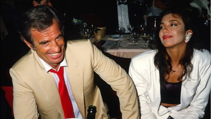 GALA VIDEO - Carlos Sotto Mayor, dernier amour de Jean-Paul Belmondo, répond aux attaques dont elle est la cible.
