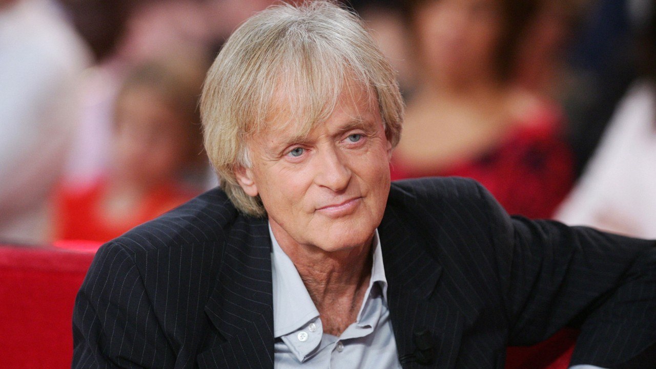 GALA VIDEO - Renaud "va beaucoup mieux" mais "ça ne dure jamais" : pourquoi son ami Dave est inquiet