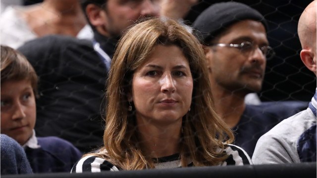 GALA VIDEO - Froide, dure , la femme de Roger Federer intrigue