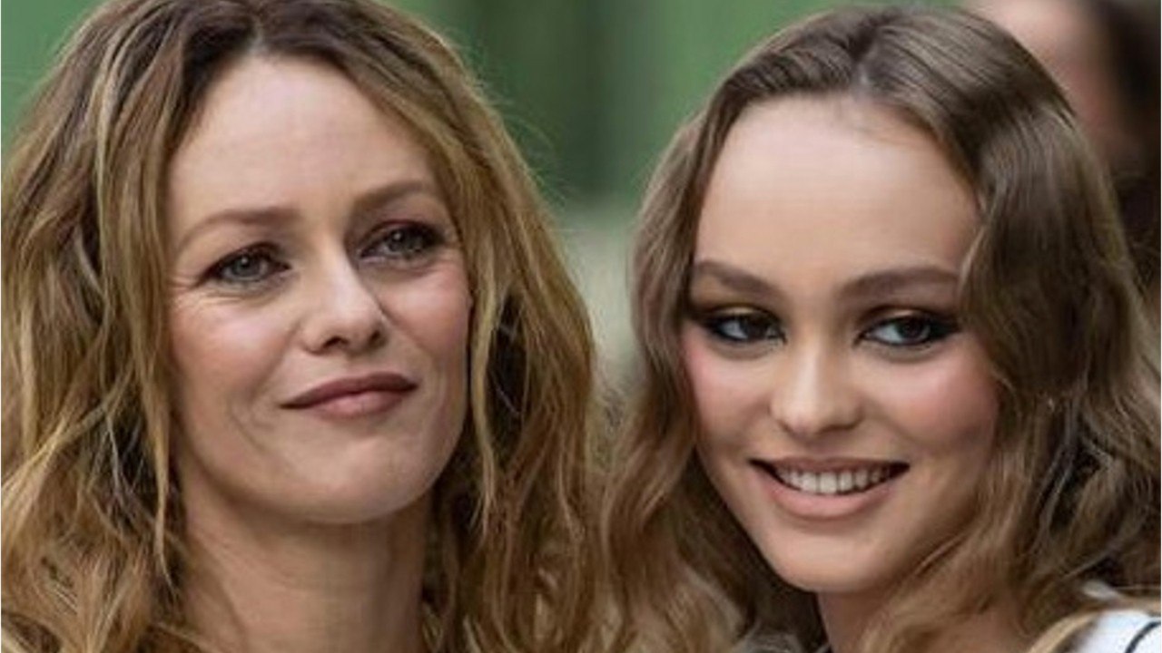 GALA VIDEO - Ce que Vanessa Paradis a réussi dans l'éducation de Lily-Rose Depp