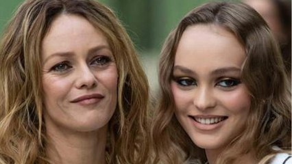 GALA VIDEO - Ce que Vanessa Paradis a réussi dans l'éducation de Lily-Rose Depp