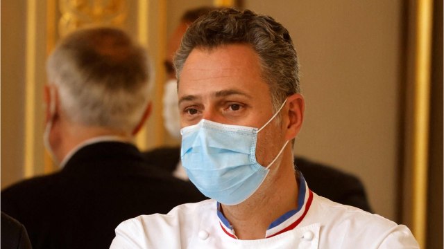 GALA VIDEO - Emmanuel et Brigitte Macron : qui est Fabrice Desvignes, le nouveau chef de l’Elysée ?