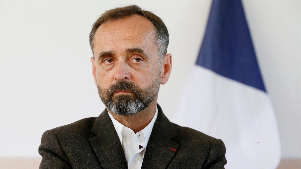 GALA VIDEO - « Ils sont barjots " : Robert Ménard s’attaque à François Asselineau, Nicolas Dupont-Aignan et Florian Philippot