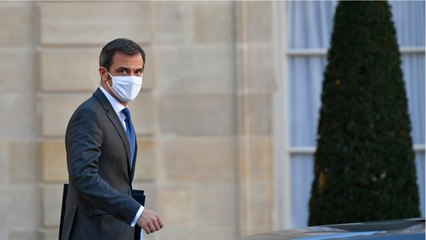 GALA VIDEO - « Vous avez passé une année pourrie, non? " : Olivier Véran à la conquête des jeunes