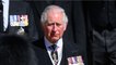 GALA VIDEO - Le prince Charles les larmes aux yeux : quand la famille royale enfreint le protocole