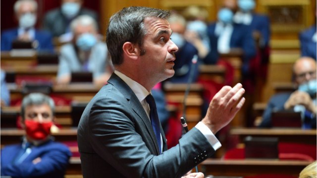 GALA VIDEO - Olivier Véran parle avec sincérité et épingle les « hyènes de la politique française