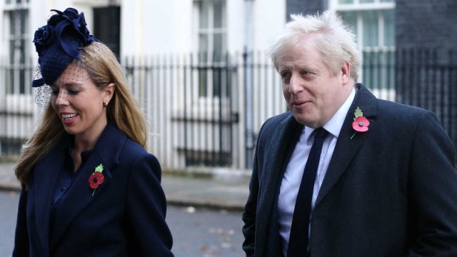 GALA VIDEO - Boris Johnson et Carrie Symonds mariés en secret : ils tiennent leur revanche.