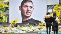 GALA VIDÉO - Mort d'Emiliano Sala : où en est l'enquête sur l'accident d'avion du footballeur ?