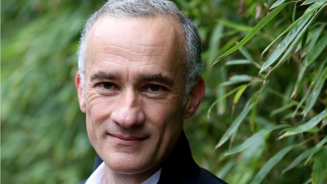 GALA VIDEO - Mort de Jean-Paul Belmondo : pourquoi Gilles Bouleau a « eu du mal à garder son émotion .