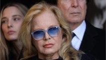 GALA VIDEO - Sylvie Vartan radicale concernant Laeticia Hallyday : « Je n'ai pas à me réconcilier 