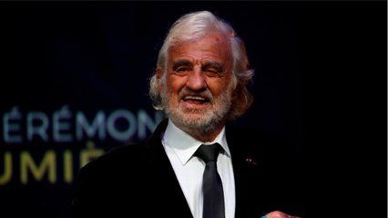 GALA VIDEO - PHOTO - Jean-Paul Belmondo : le clan réuni autour de l’acteur.