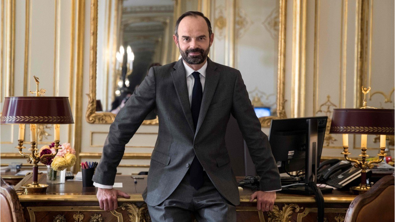 GALA VIDEO - Édouard Philippe « n’a pas la force d’un tueur " : petite vacherie d’un proche de Macron
