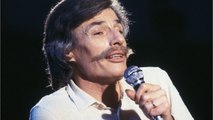 GALA VIDEO - Jean Ferrat : retour sur sa belle histoire d'amour avec Colette