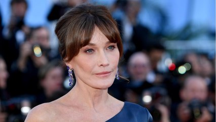 GALA VIDÉO - Carla Bruni : ce duo pas franchement réussi avec un célèbre chanteur. (1)
