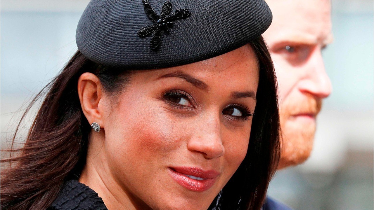 GALA VIDEO - Meghan Markle accablée, le prince Andrew préservé : nouvelle ligne de défense des Sussex ?
