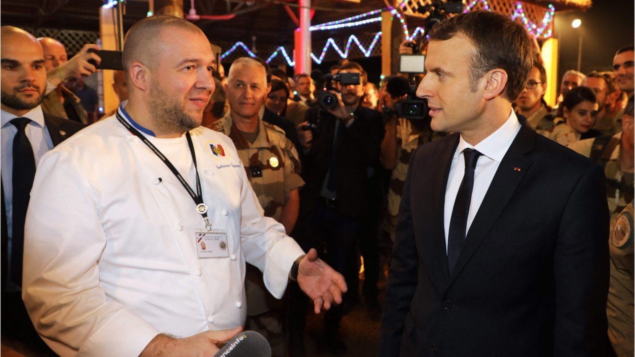 GALA VIDEO - Le chef de l'Élysée évincé ? Les langues se délient : « Tant mieux, Macron mangera peut-être mieux "