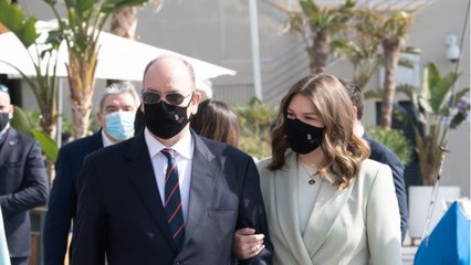 GALA VIDEO - Camille Gottlieb adoubée par Albert et Caroline de Monaco : la famille réunie.