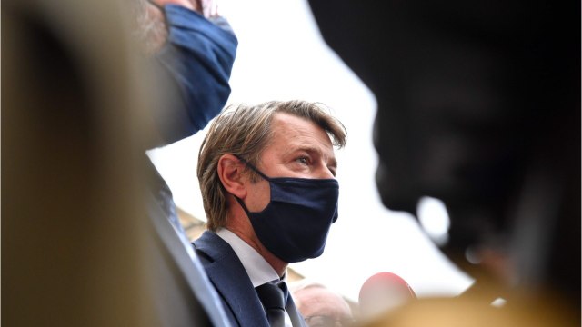 GALA VIDÉO - François Baroin se fait désirer : « En politique comme en amour, il ne faut jamais dire jamais .