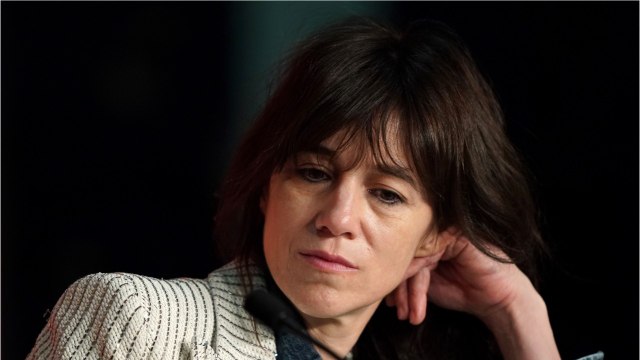 GALA VIDÉO - Charlotte Gainsbourg « choquée : des objets personnels de son père ont été volés