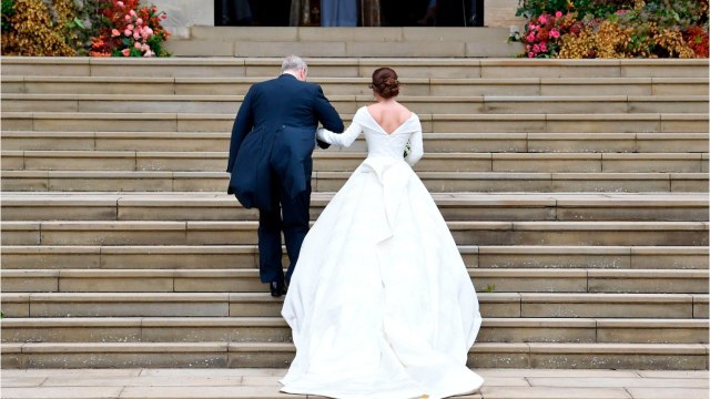 GALA VIDEO – La princesse Eugenie partage des clichés inédits de son mariage