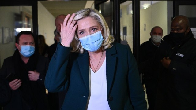 GALA VIDEO - Marine Le Pen : « J'aurais voulu qu'elle l'emplâtre , un proche se lâche sur Gérald Darmanin