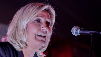 GALA VIDEO - Marine Le Pen cinglante : « Je ne suis pas directrice d’un asile psychiatrique ! "