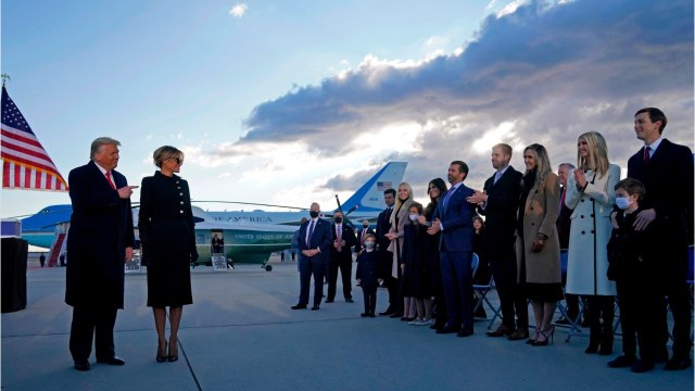 GALA VIDEO - Sueurs froides pour Melania Trump : Ivanka Trump approchée pour un livre levant le voile sur leurs relations