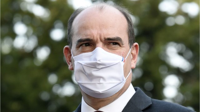 GALA VIDÉO - « Au théâtre avec Brigitte, en discothèque avec Roselyne : les vœux surprenants de Jean Castex à Emmanuel Macron.