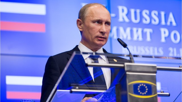 GALA VIDEO - Vladimir Poutine fait taire les rumeurs sur son état de santé… d'une étrange façon