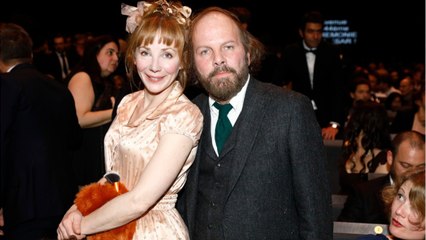 GALA VIDEO - Gérard Depardieu, un grand-père qui « n'a pas de limites " : sa fille Julie s'en amuse