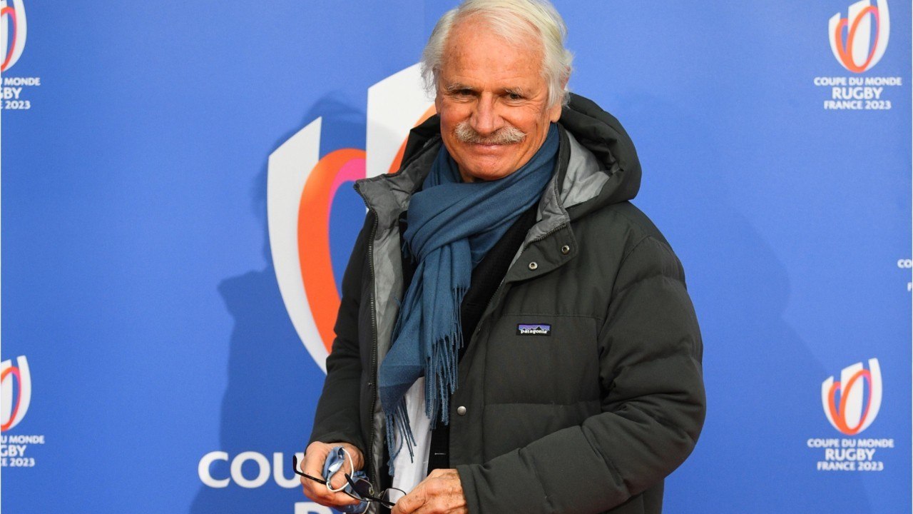 GALA VIDEO - « Une vraie connerie de sa part " : Yann Arthus-Bertrand étrille Emmanuel Macron