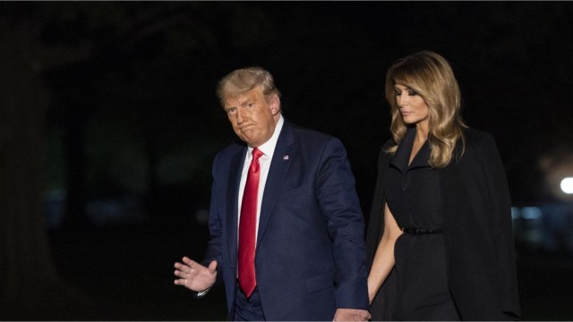 GALA VIDEO - Gênant pour Donald et Melania Trump : pas de chambres séparées pour les Biden à la Maison-Blanche… la précision qui pique !