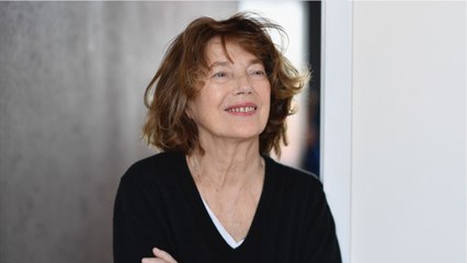 GALA VIDÉO : Jane Birkin plaisante sur son cancer : « L’hôpital est ma seconde maison ! "