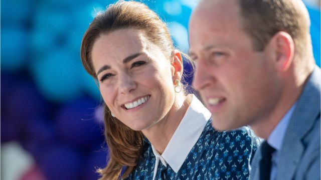 GALA VIDEO - Kate Middleton radieuse, avoue avoir besoin de conseils pour gérer les crises des enfants.