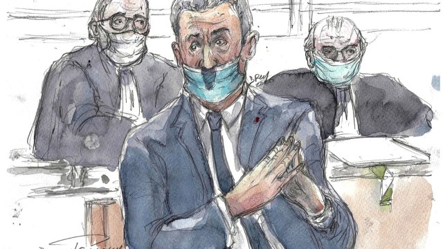 GALA VIDEO - « Des mesures de voyous : Nicolas Sarkozy pas épargné par Jean-Michel Aphatie