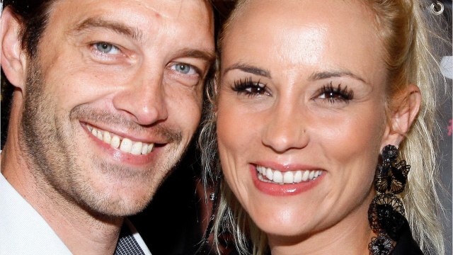 GALA VIDEO - Miss France 2001 : Elodie Gossuin dévoile des photos de sa petite tribu… Vous allez fondre