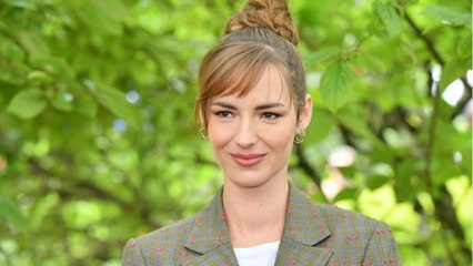 GALA VIDEO - Louise Bourgoin cash : elle a joué une grande histoire d’amour avec un acteur qu’elle détestait !