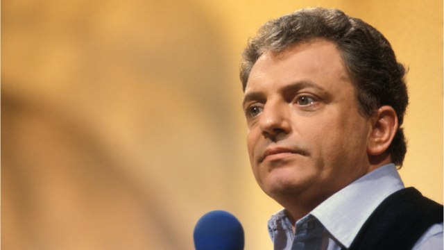 GALA VIDEO - Le saviez-vous ? Jacques Martin a distribué son héritage à parts égales entre ses 8 enfants