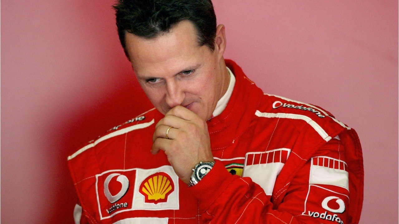 GALA VIDEO - Michael Schumacher : “son combat est toujours en cours” confie un proche.