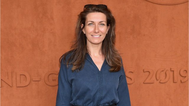 GALA VIDEO - Mort de Sean Connery : la petite erreur d’Anne-Claire Coudray remarquéeᐧ (1)