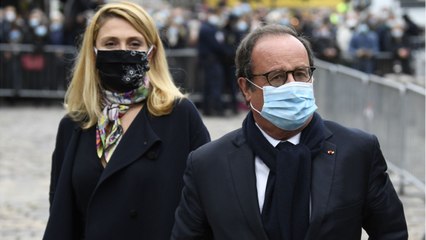 GALA VIDEO - Julie Gayet et Brigitte Macron : quelles sont leurs relations ?