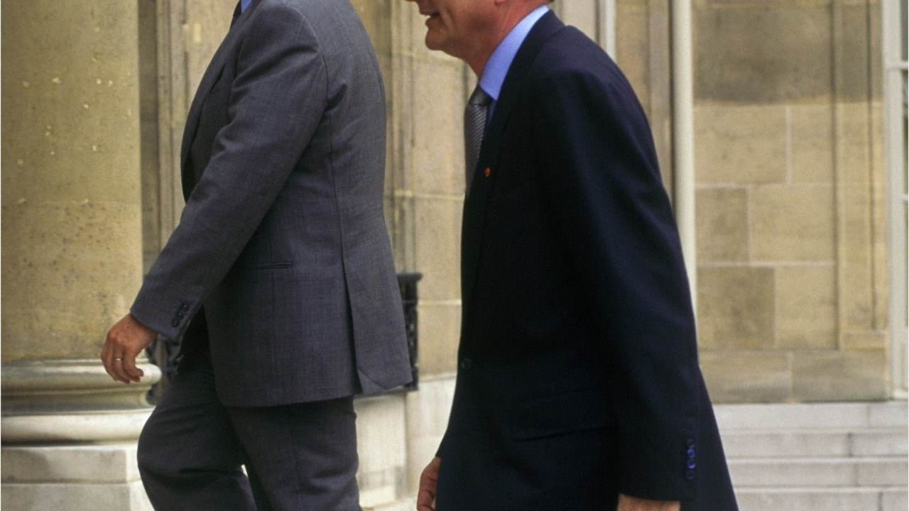 GALA VIDEO - Jacques Chirac, sa phrase choc : « Je n'ai pas trompé ma femme, je me suis trompé de femme "