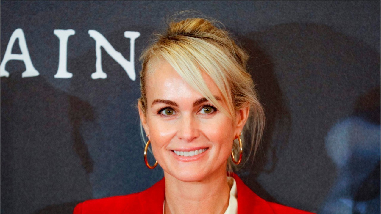 GALA VIDEO - Laeticia Hallyday et Jalil Lespert : leur escapade en amoureux en Italie