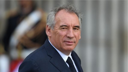 GALA VIDEO - « C’est un illuminé ", François Bayrou (encore) moqué pour son ego.