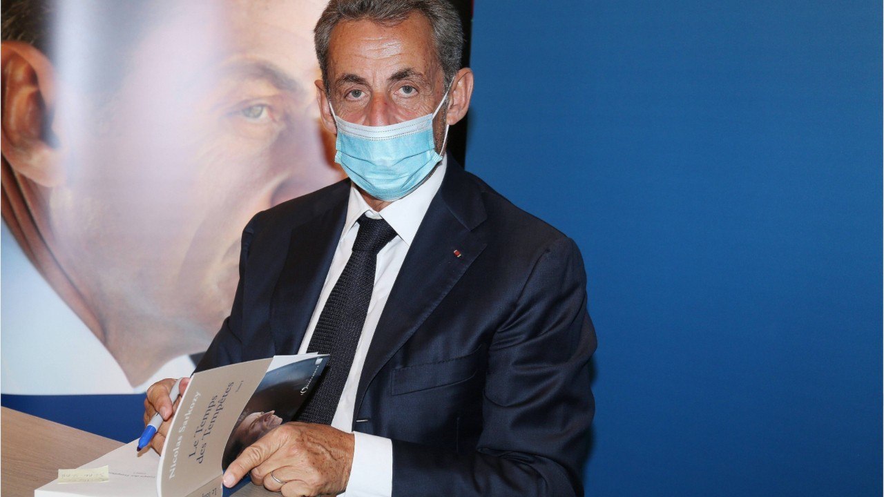 GALA VIDEO - Nicolas Sarkozy perplexe sur les ambitions de François Baroin